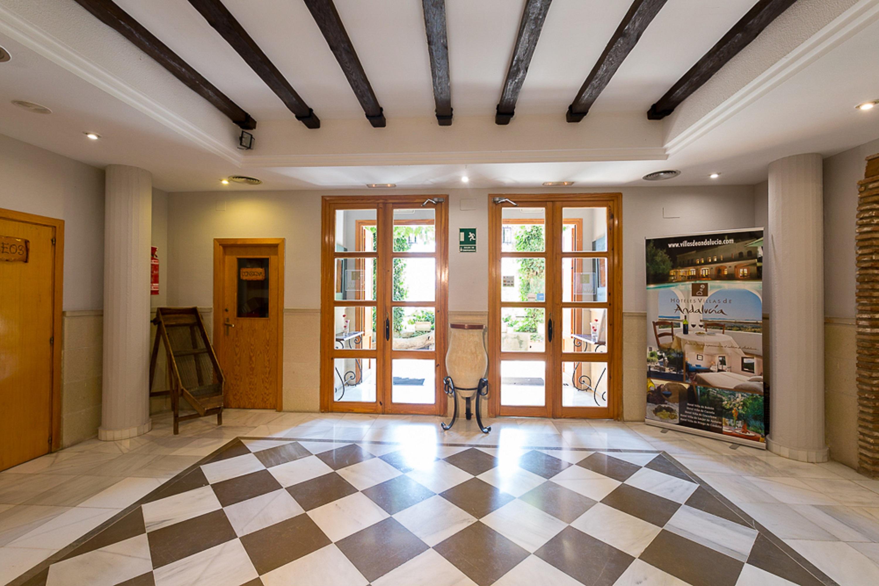 Villa Turistica De Казорла Экстерьер фото